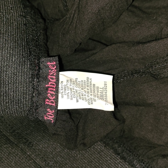 Black skirt - Picture 5 of 5